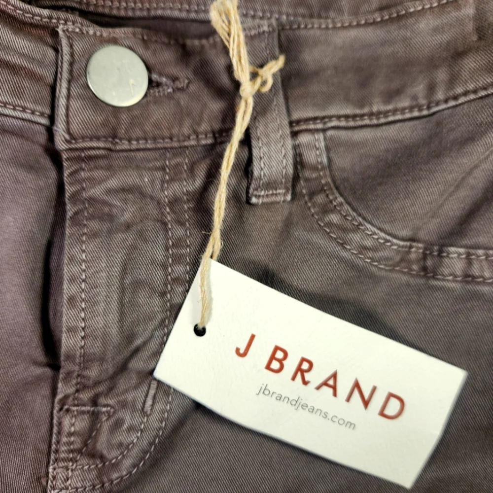 NWT Women's J Brand Cafe Skinny Leg Jeans - Picture 2 of 7